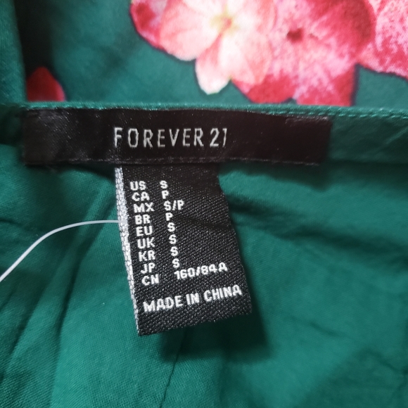 3/$30 Mini Floral Dress - Picture 4 of 5